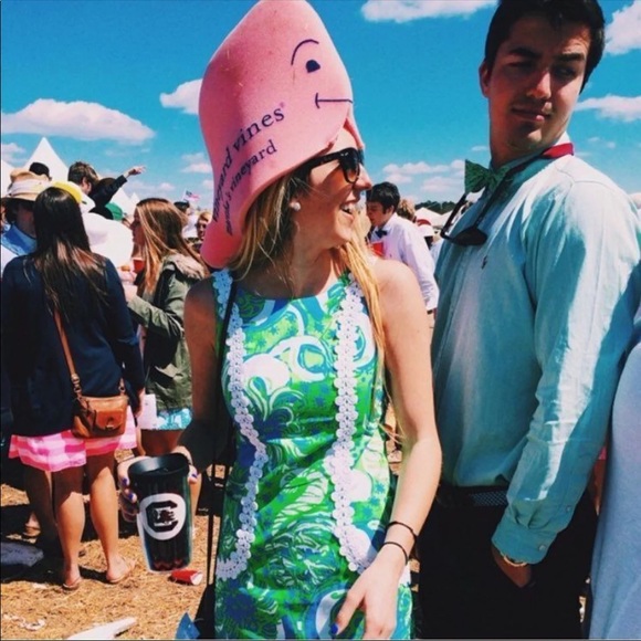 Lilly Pulitzer shift dress - Picture 2 of 4